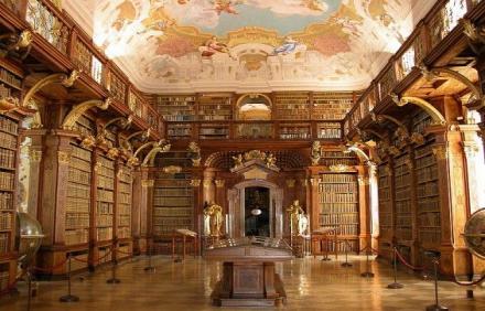 Melk Manastırı Kütüphanesi - Avusturya